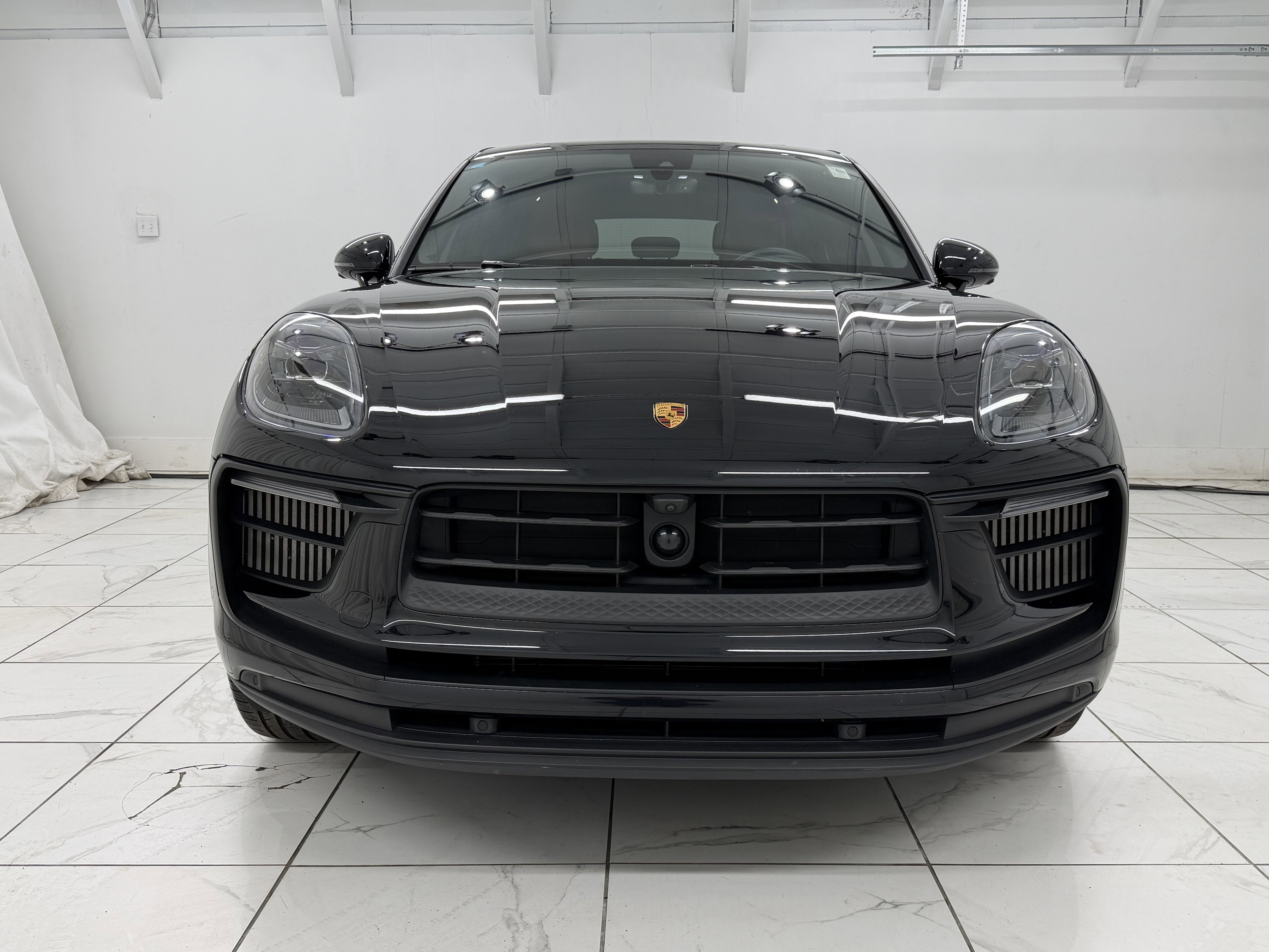 2023 Porsche Macan S