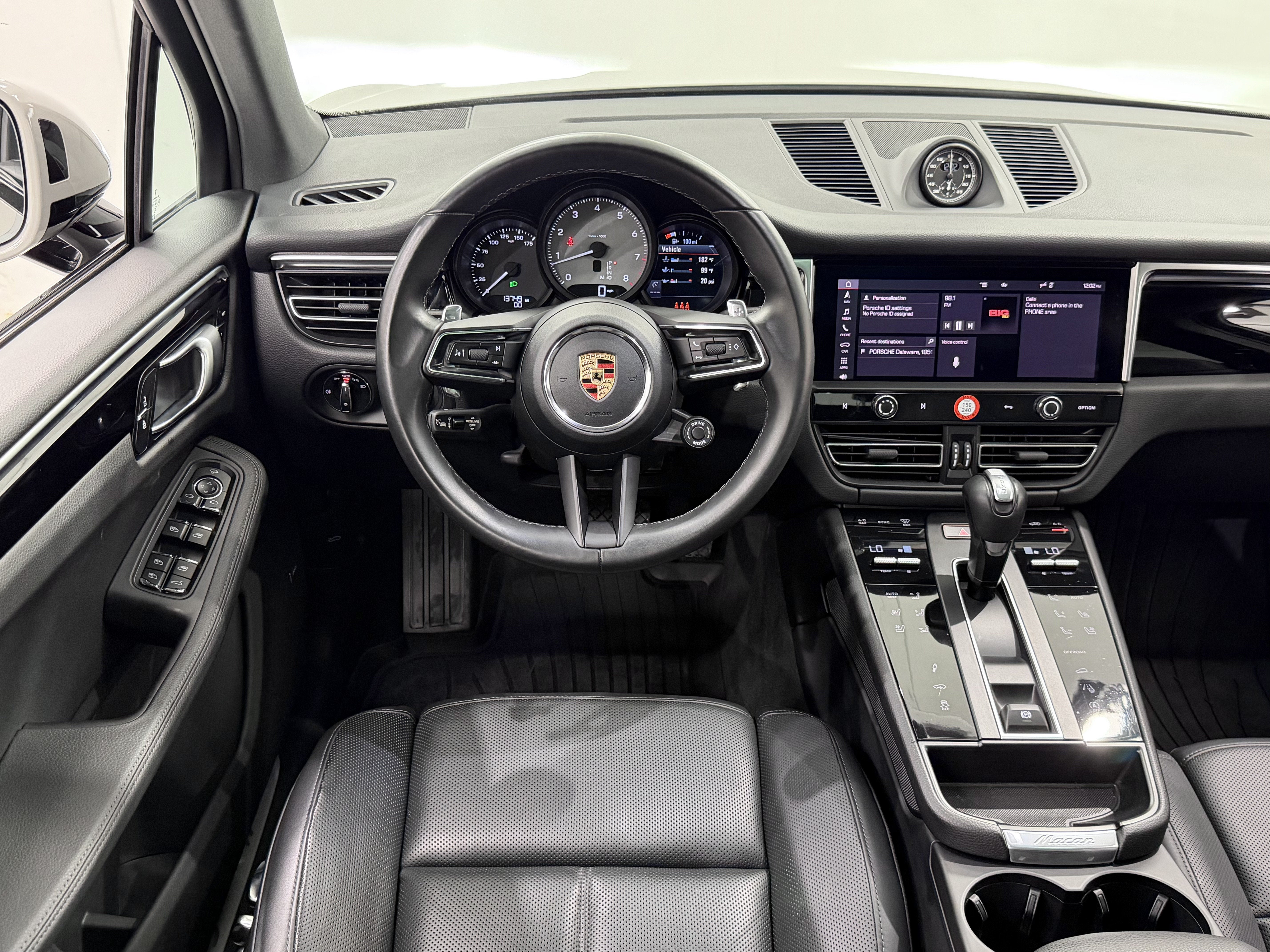 2023 Porsche Macan S