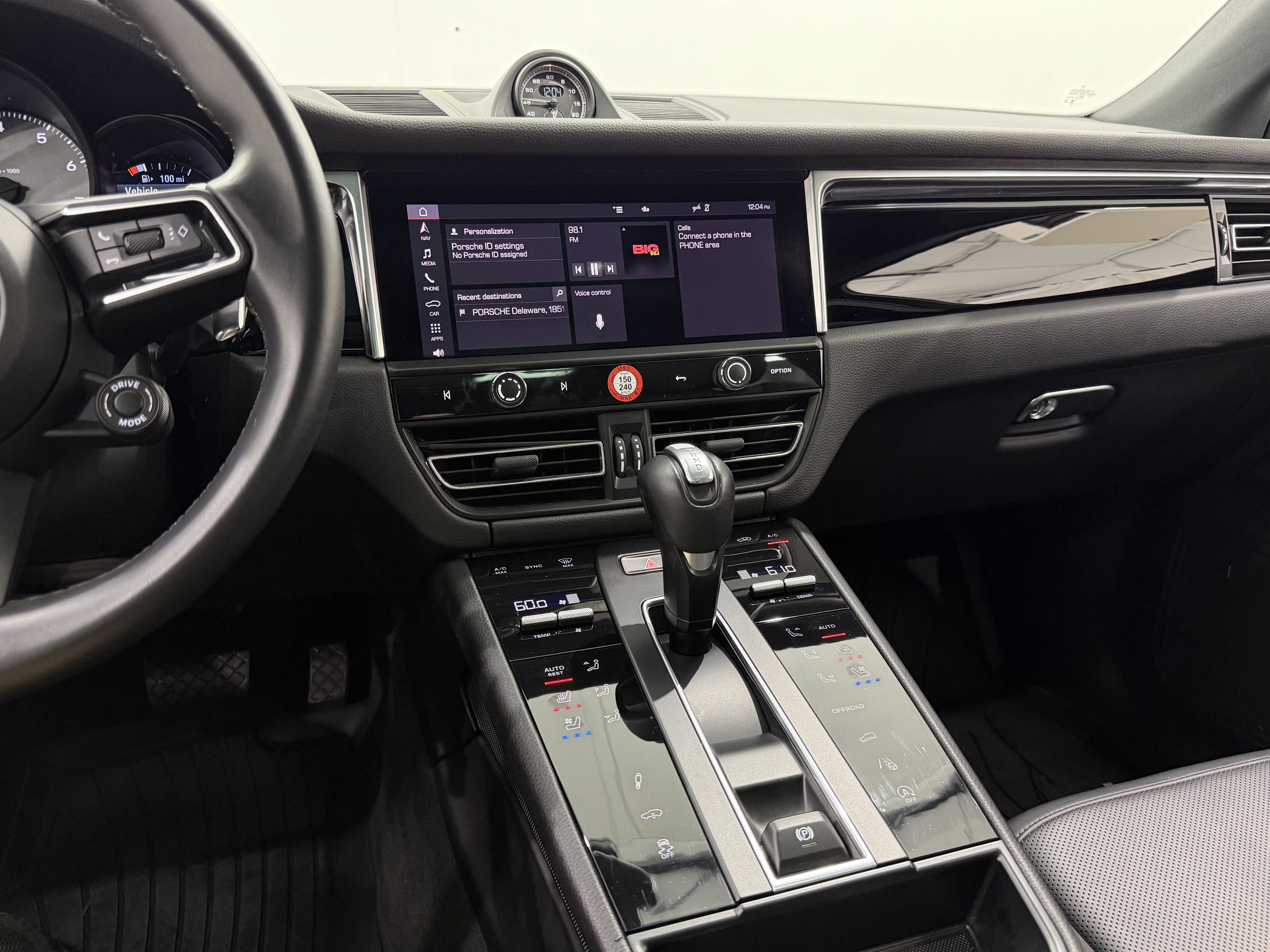2023 Porsche Macan S
