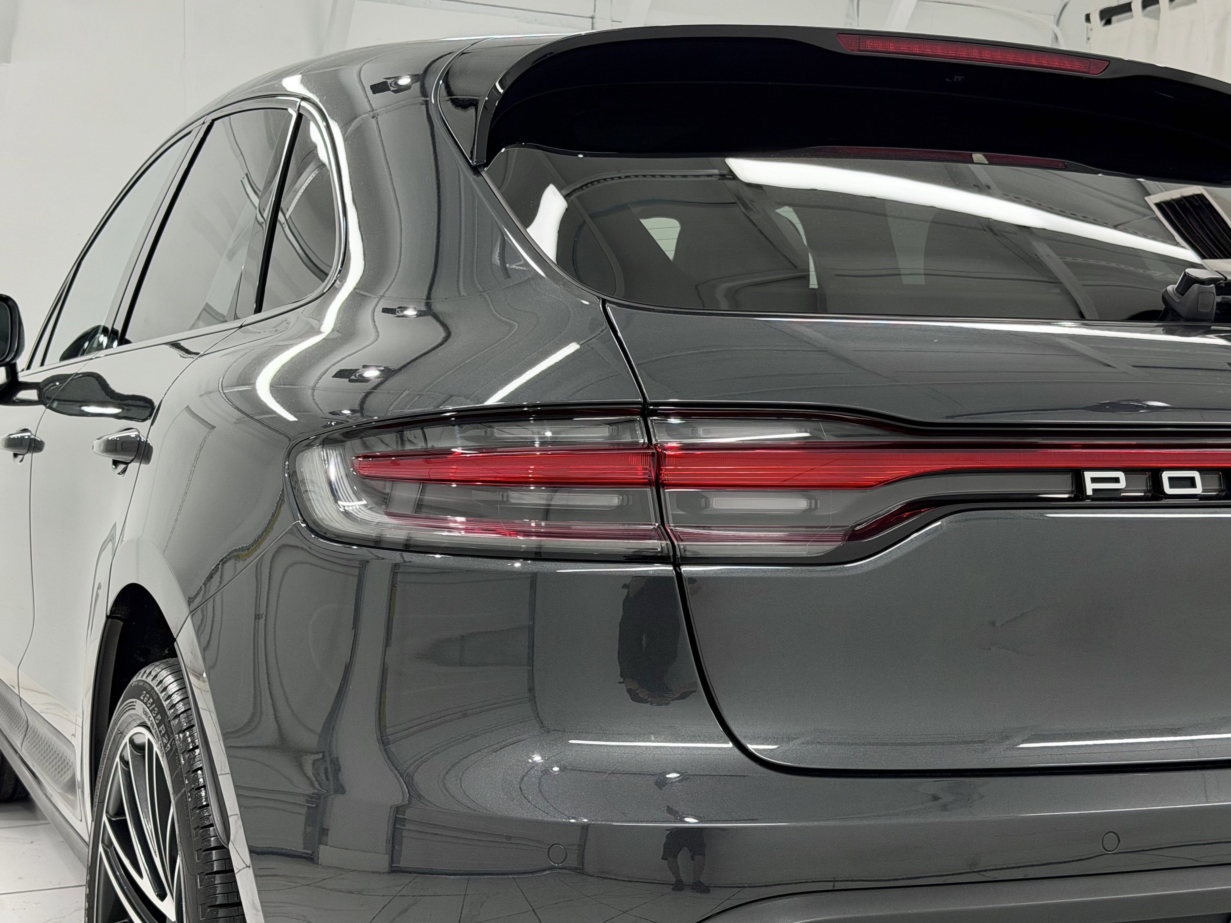 2022 Porsche Macan S
