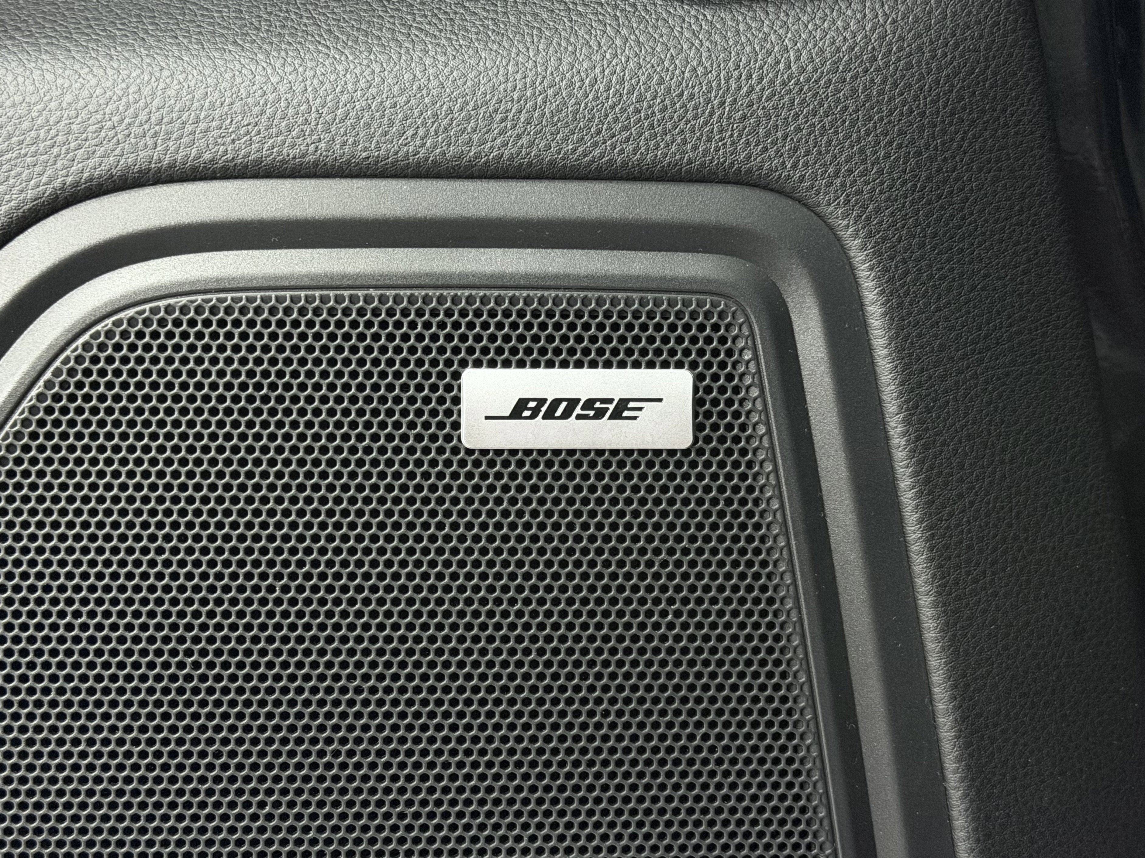 2022 Porsche Macan S