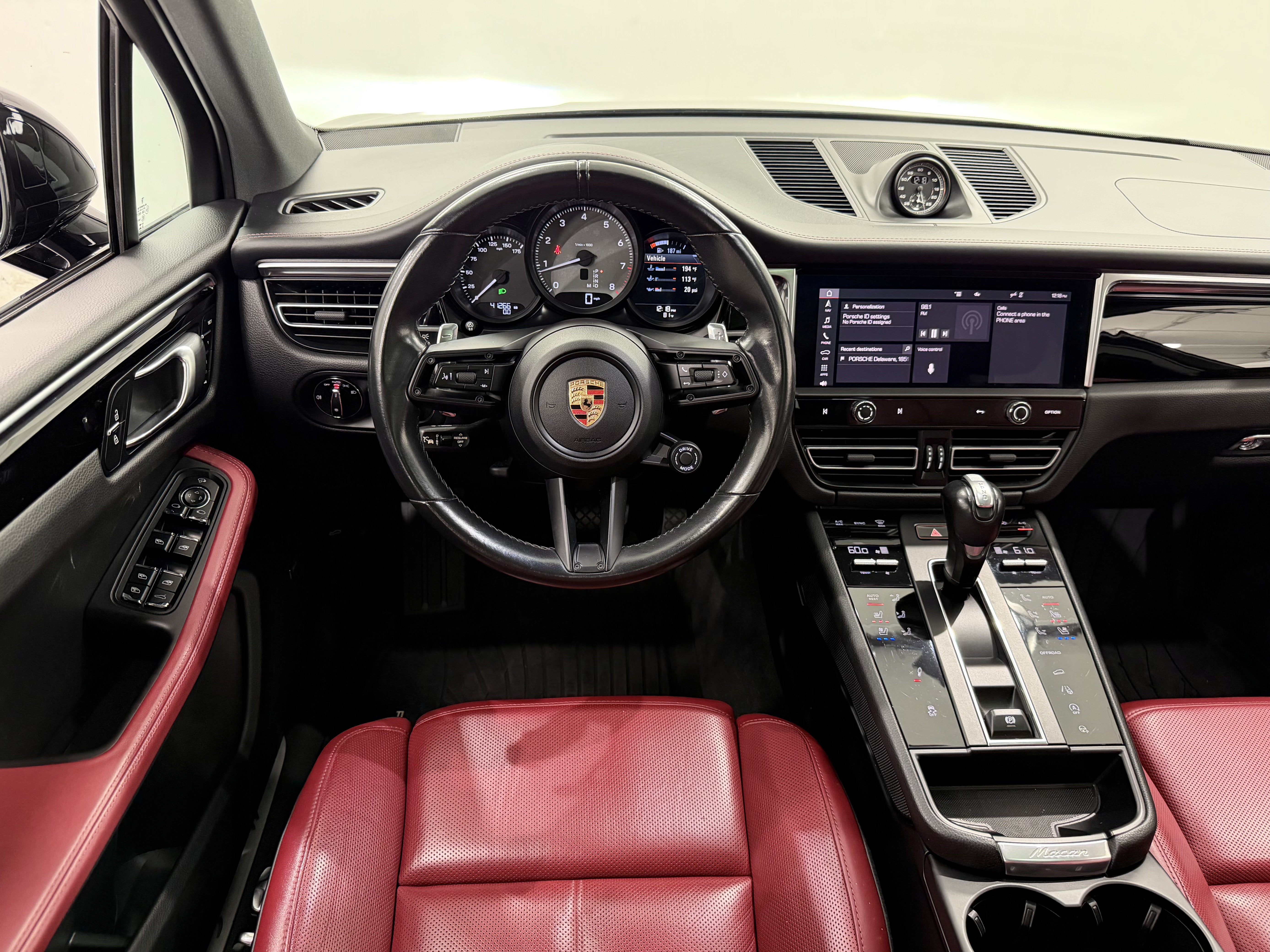 2023 Porsche Macan S