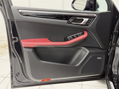 2023 Porsche Macan S