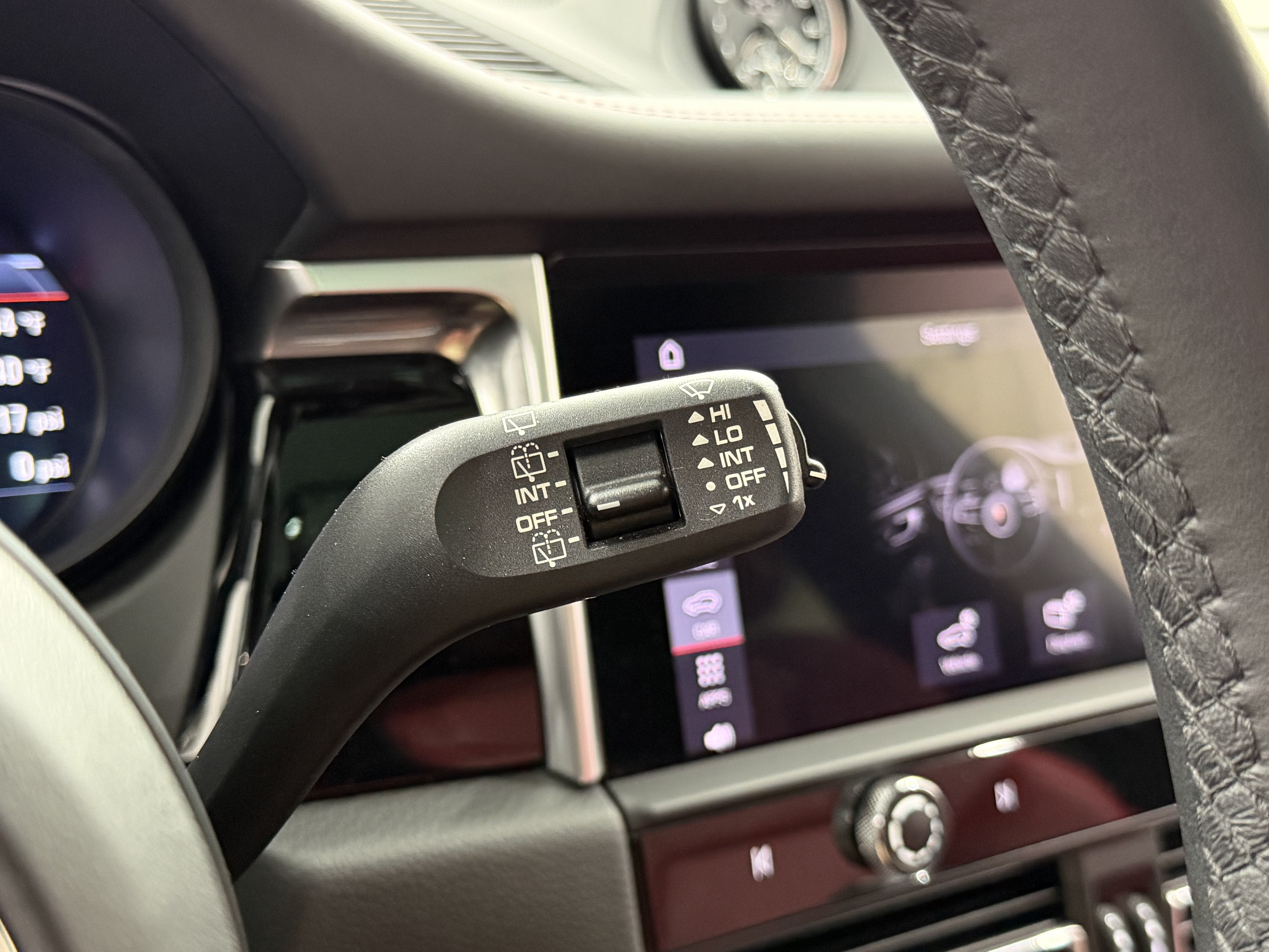 2024 Porsche Macan S