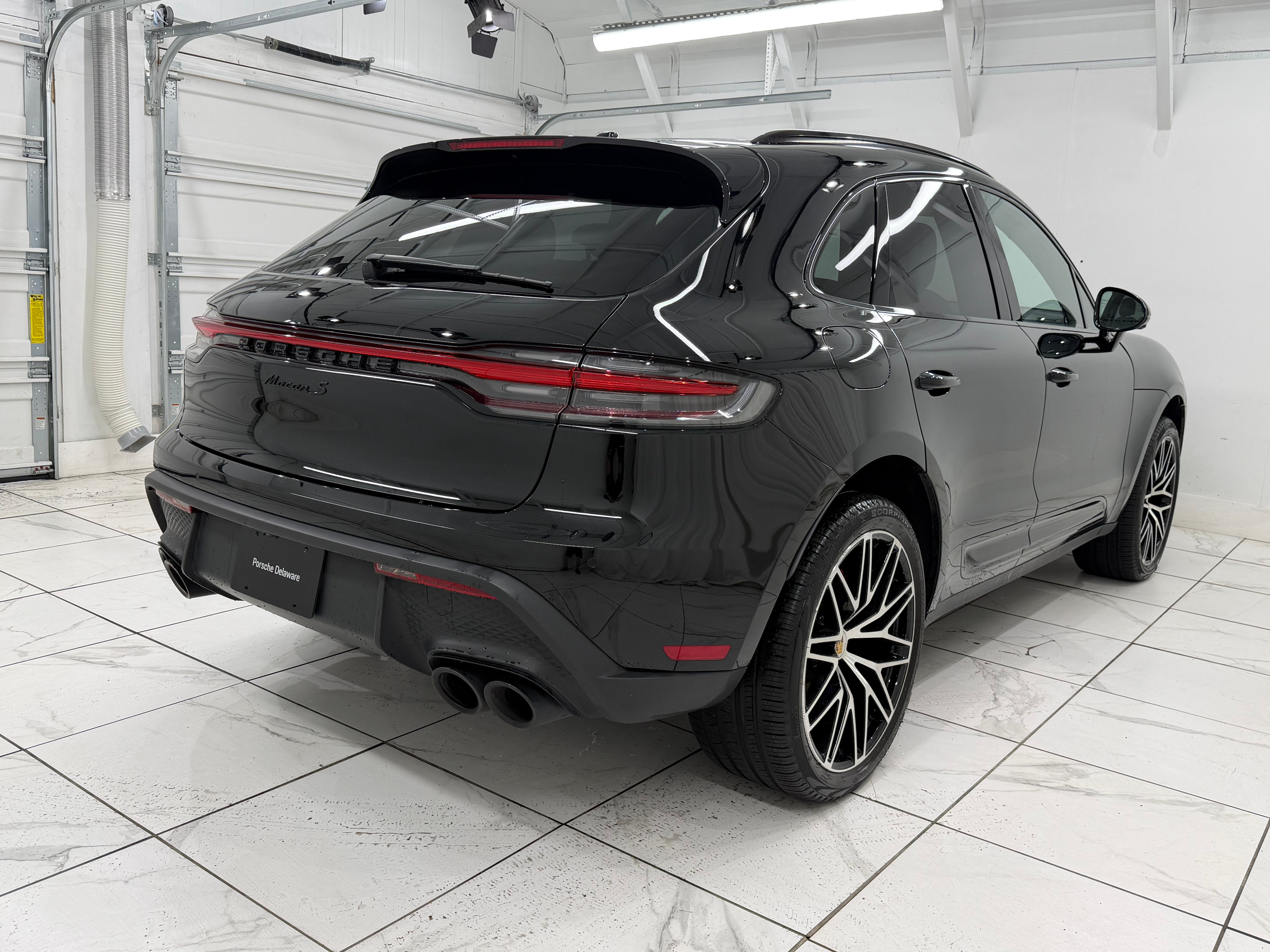 2024 Porsche Macan S