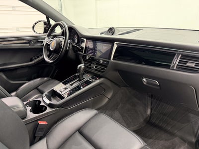 2024 Porsche Macan S