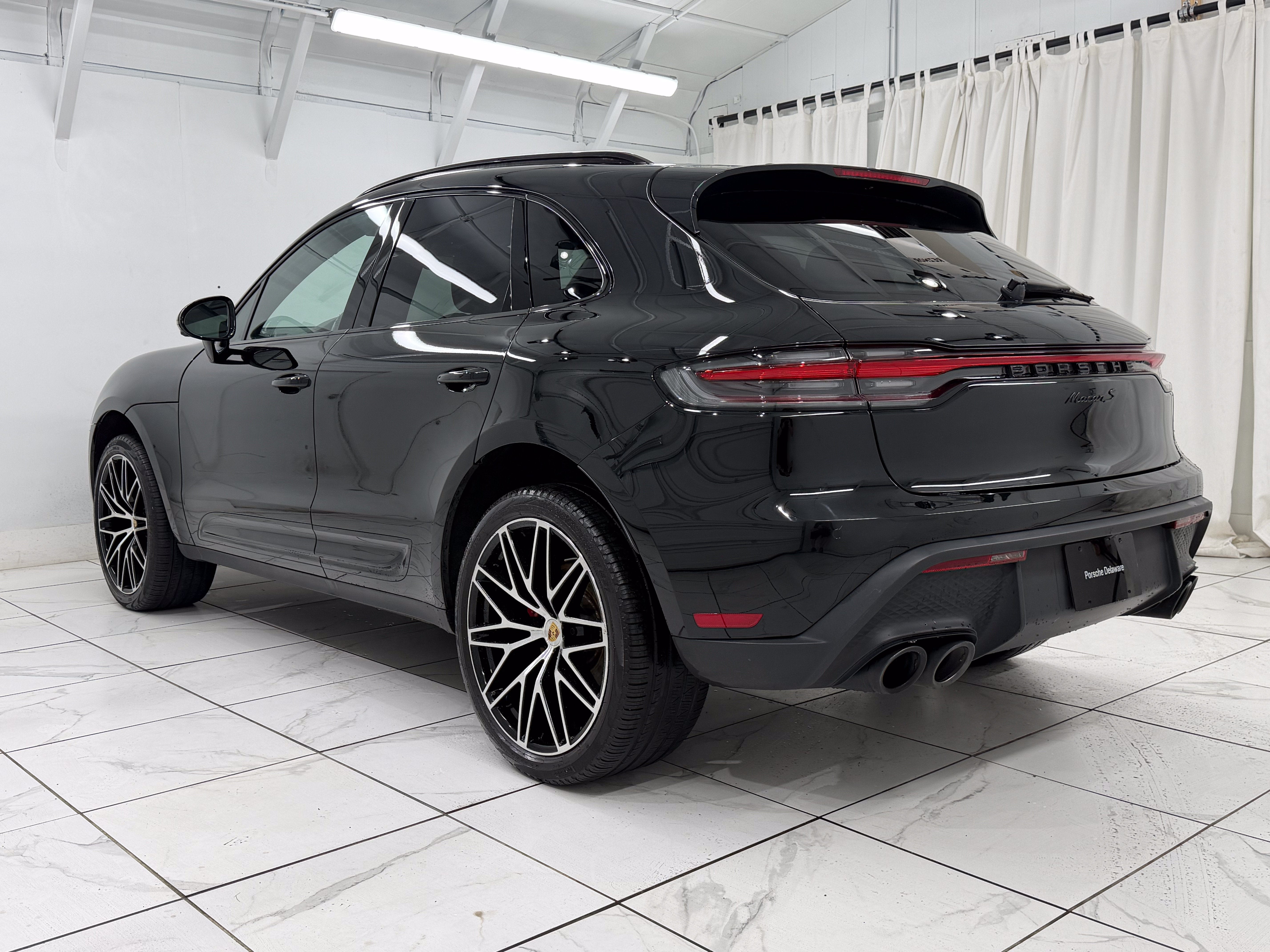 2024 Porsche Macan S