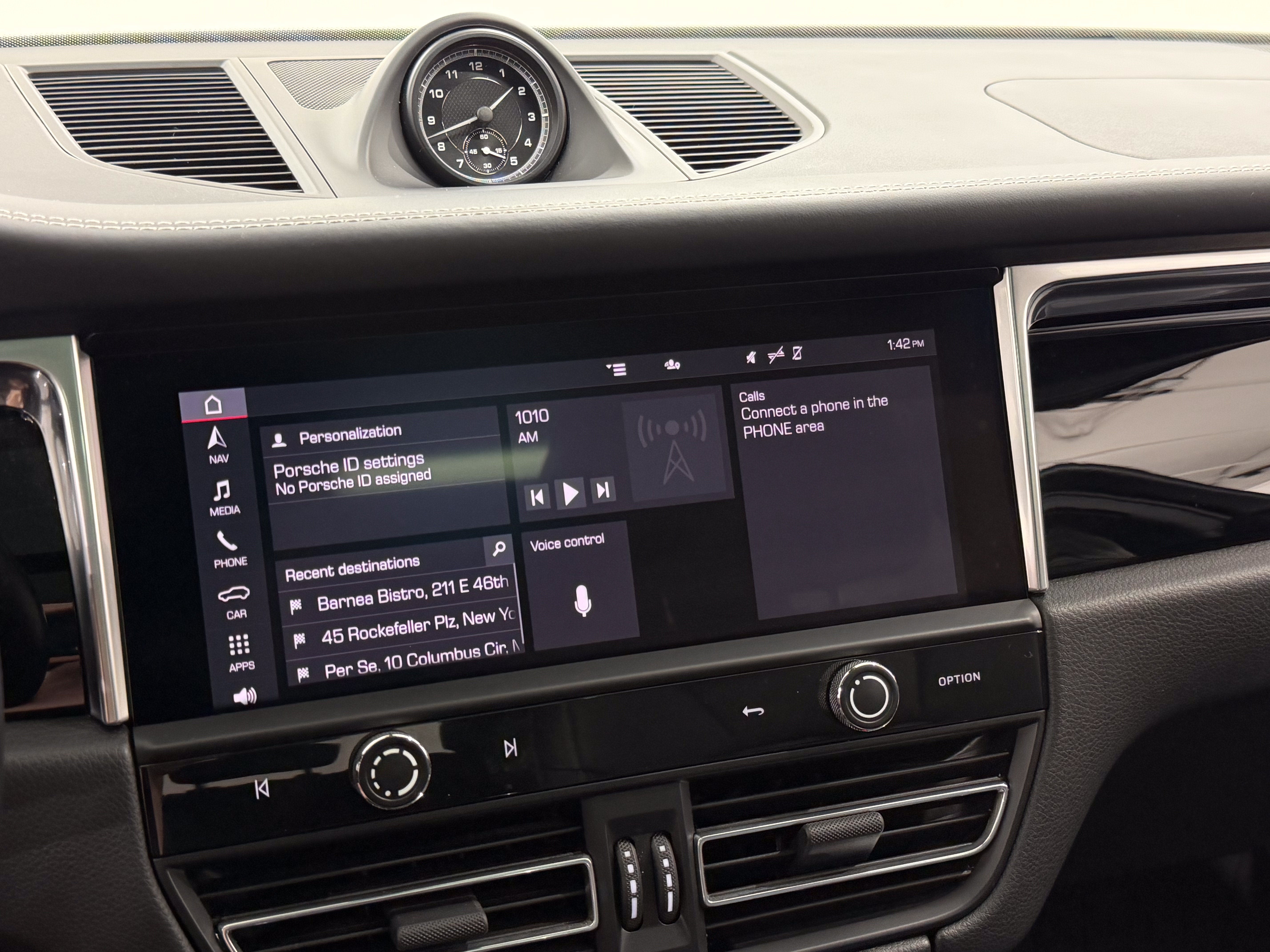 2024 Porsche Macan S