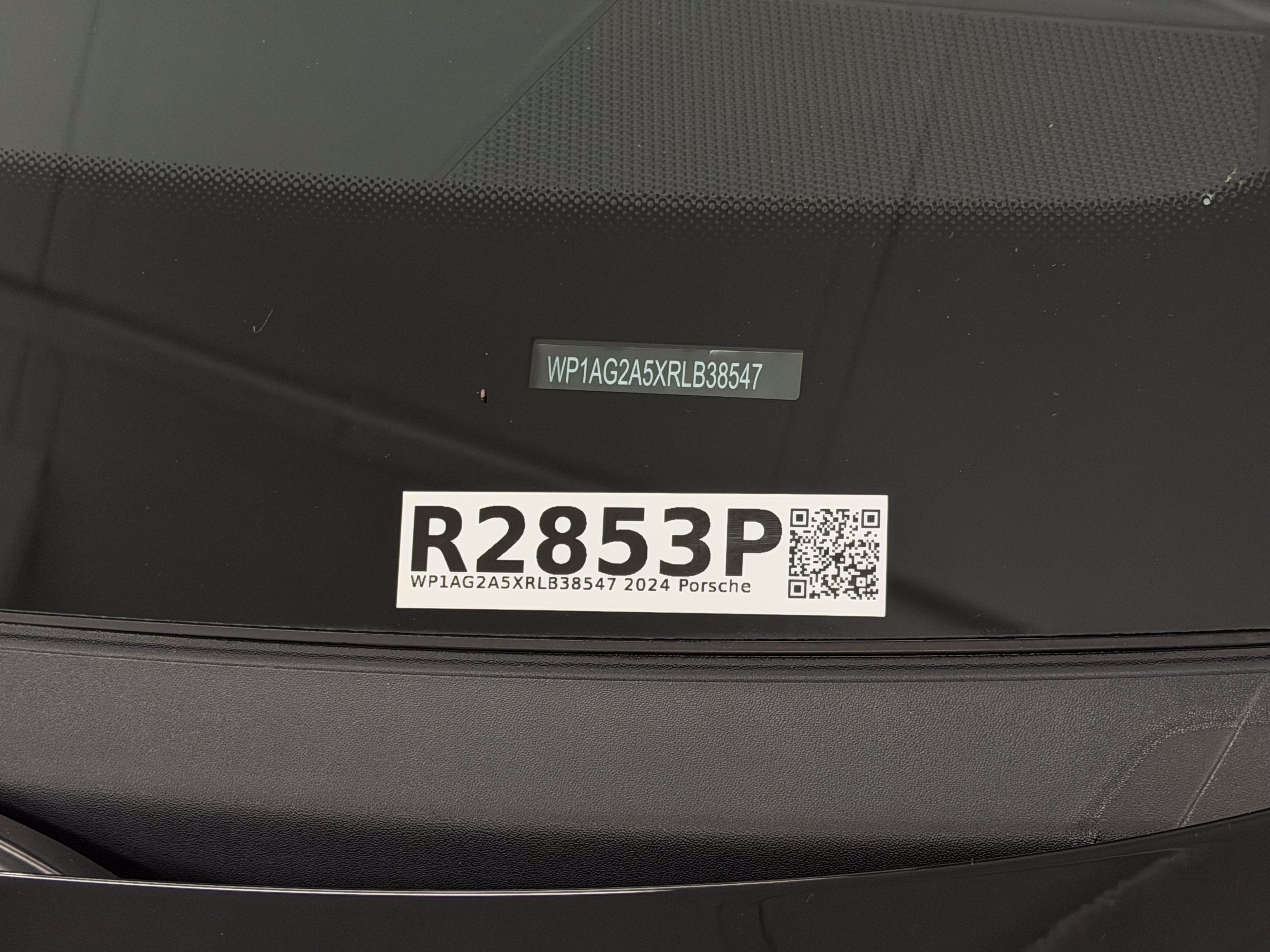 2024 Porsche Macan S