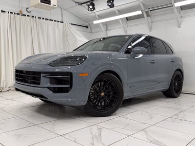 2025 Porsche Cayenne GTS