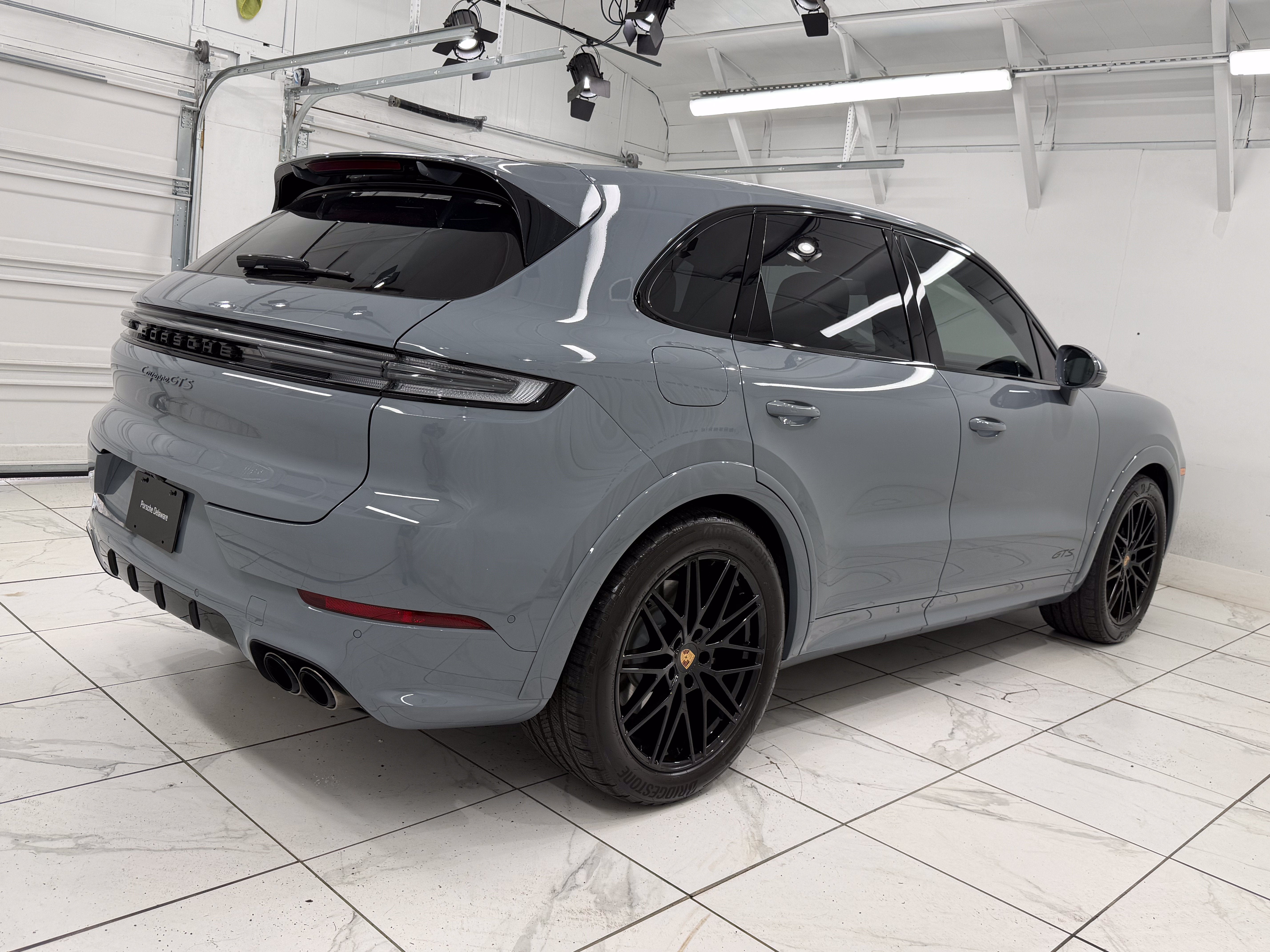 2025 Porsche Cayenne GTS