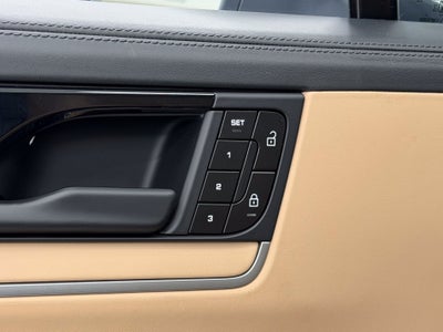 2025 Porsche Cayenne GTS
