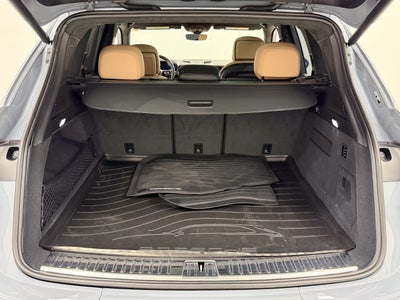 2025 Porsche Cayenne GTS