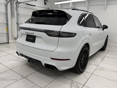 2023 Porsche Cayenne Gts