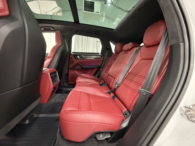 2023 Porsche Cayenne Gts
