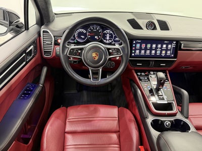 2023 Porsche Cayenne Gts