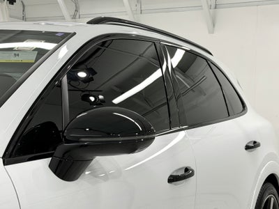 2025 Porsche Cayenne GTS