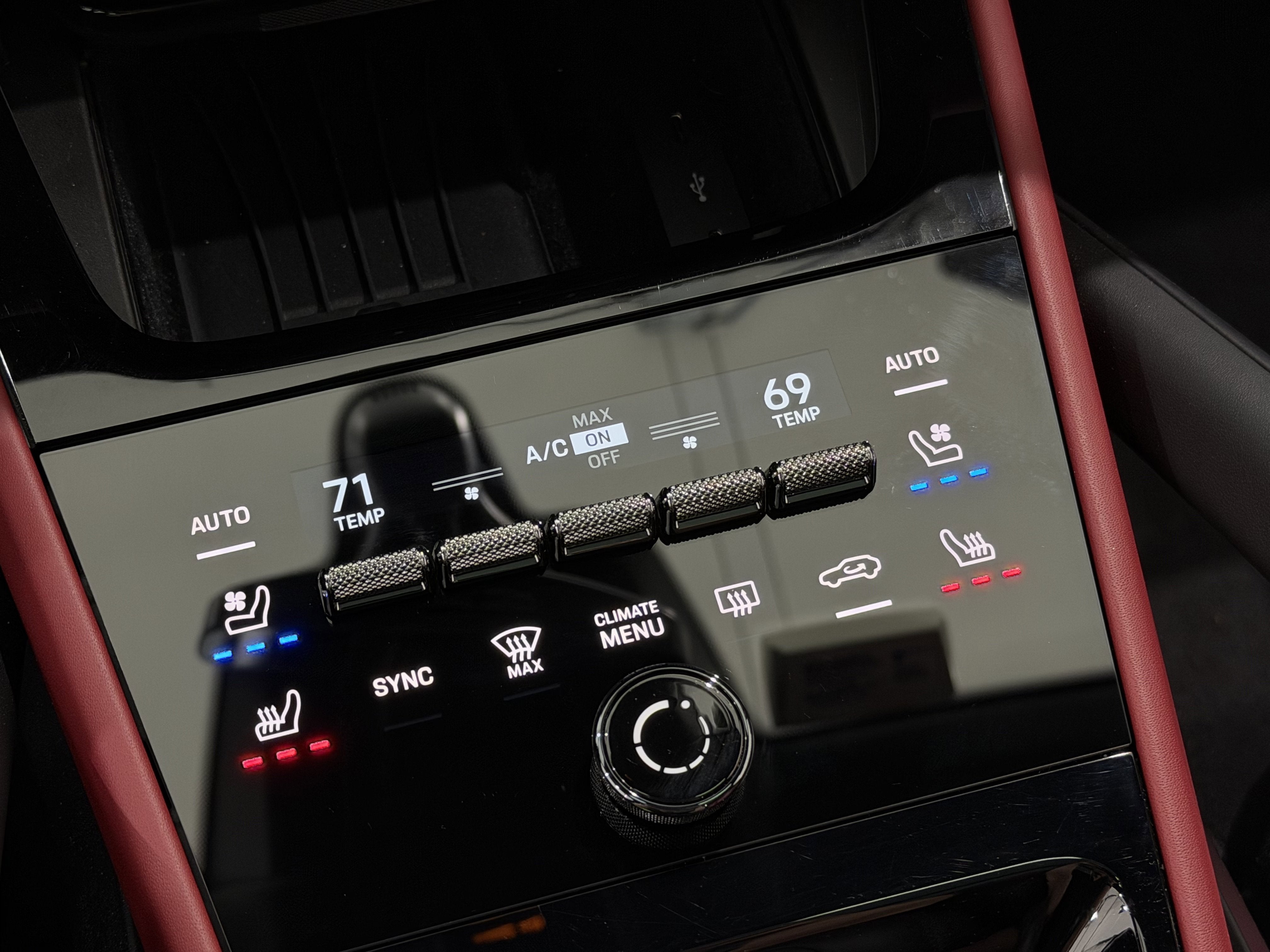 2025 Porsche Cayenne GTS