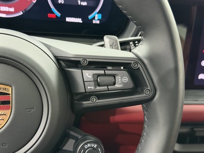 2025 Porsche Cayenne GTS