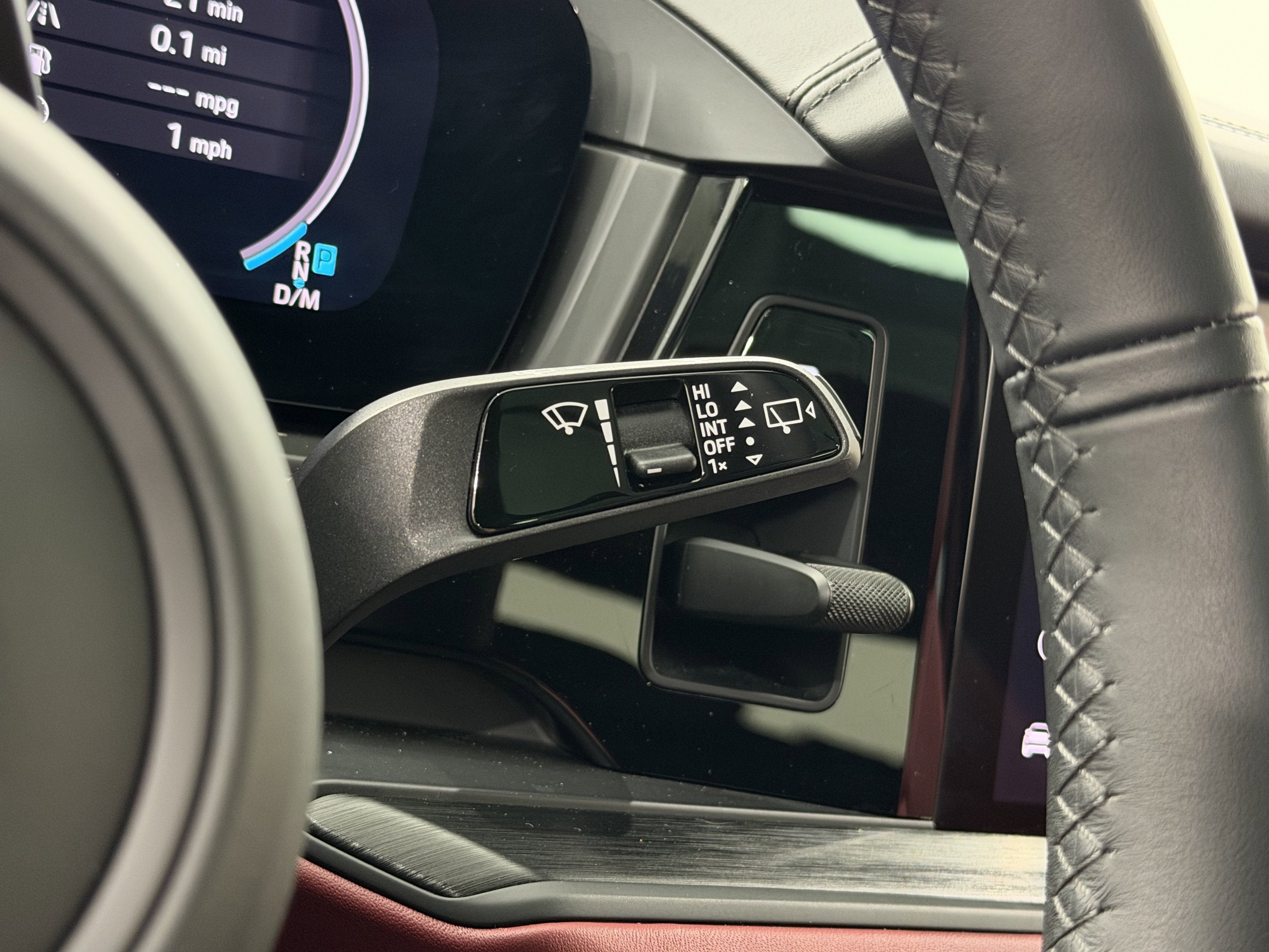 2025 Porsche Cayenne GTS