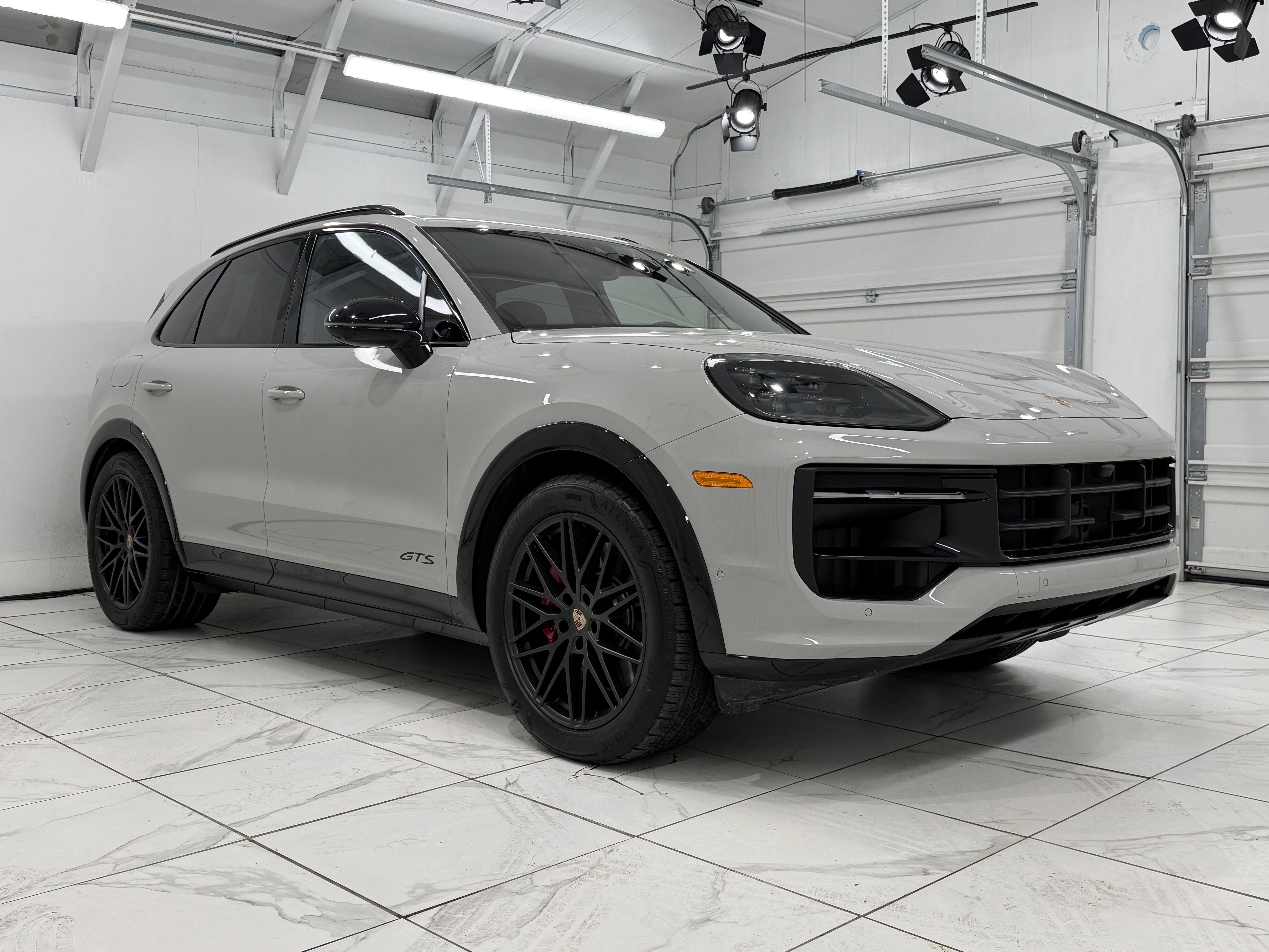 2026 Porsche Cayenne Gts