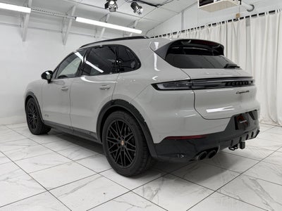 2026 Porsche Cayenne Gts
