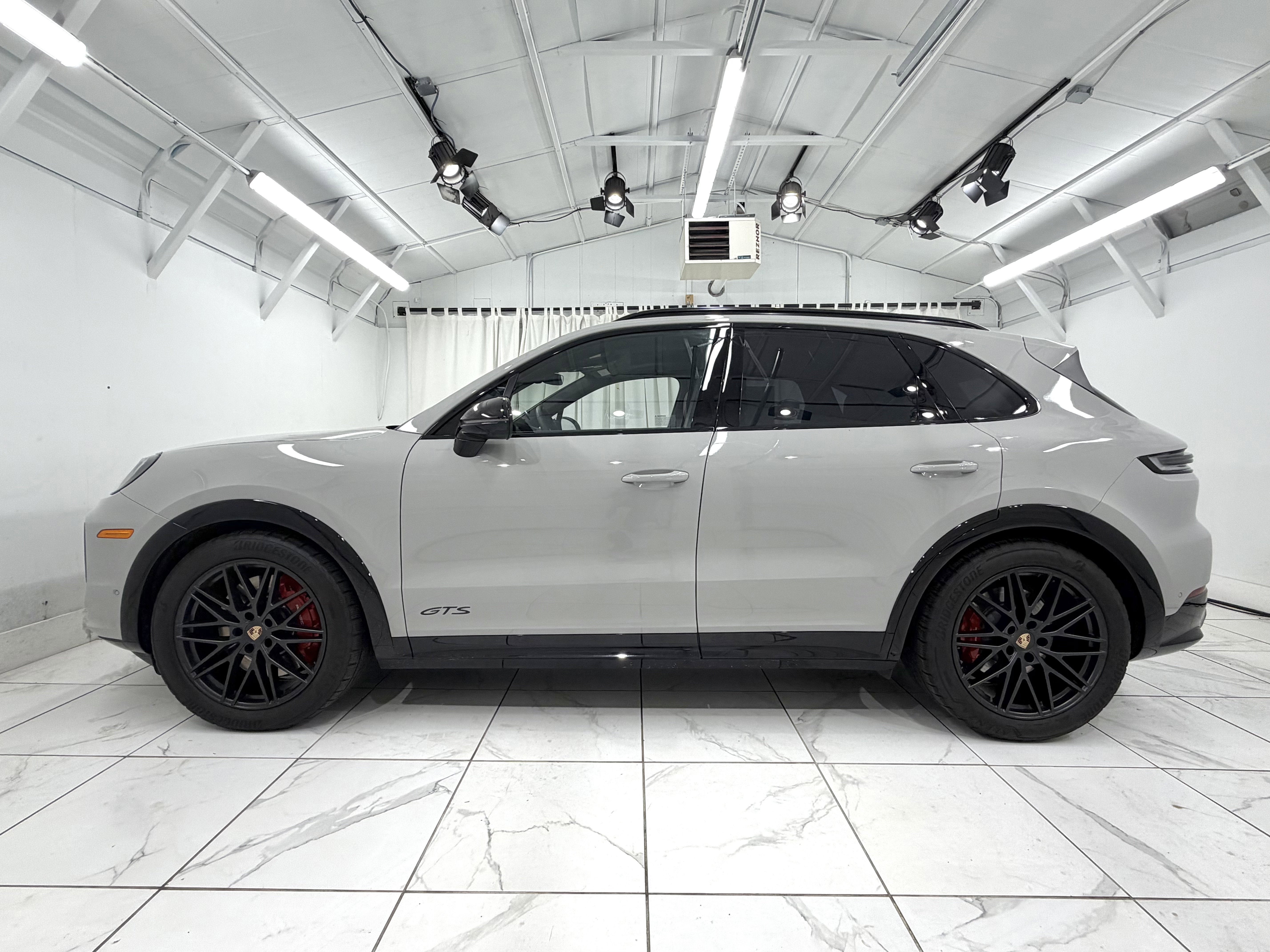 2026 Porsche Cayenne Gts