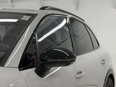 2026 Porsche Cayenne Gts