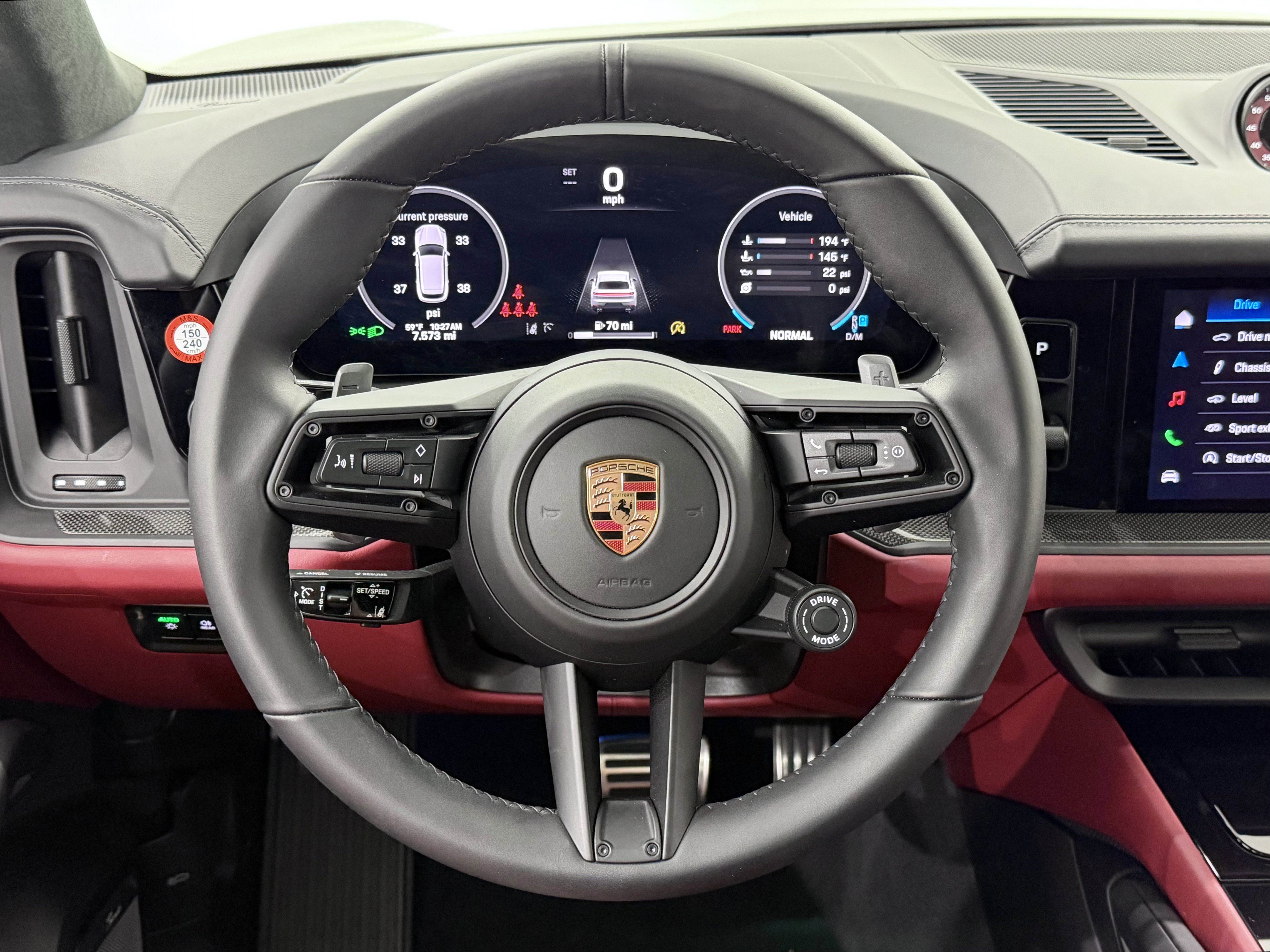 2026 Porsche Cayenne Gts