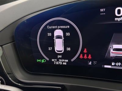 2026 Porsche Cayenne Gts