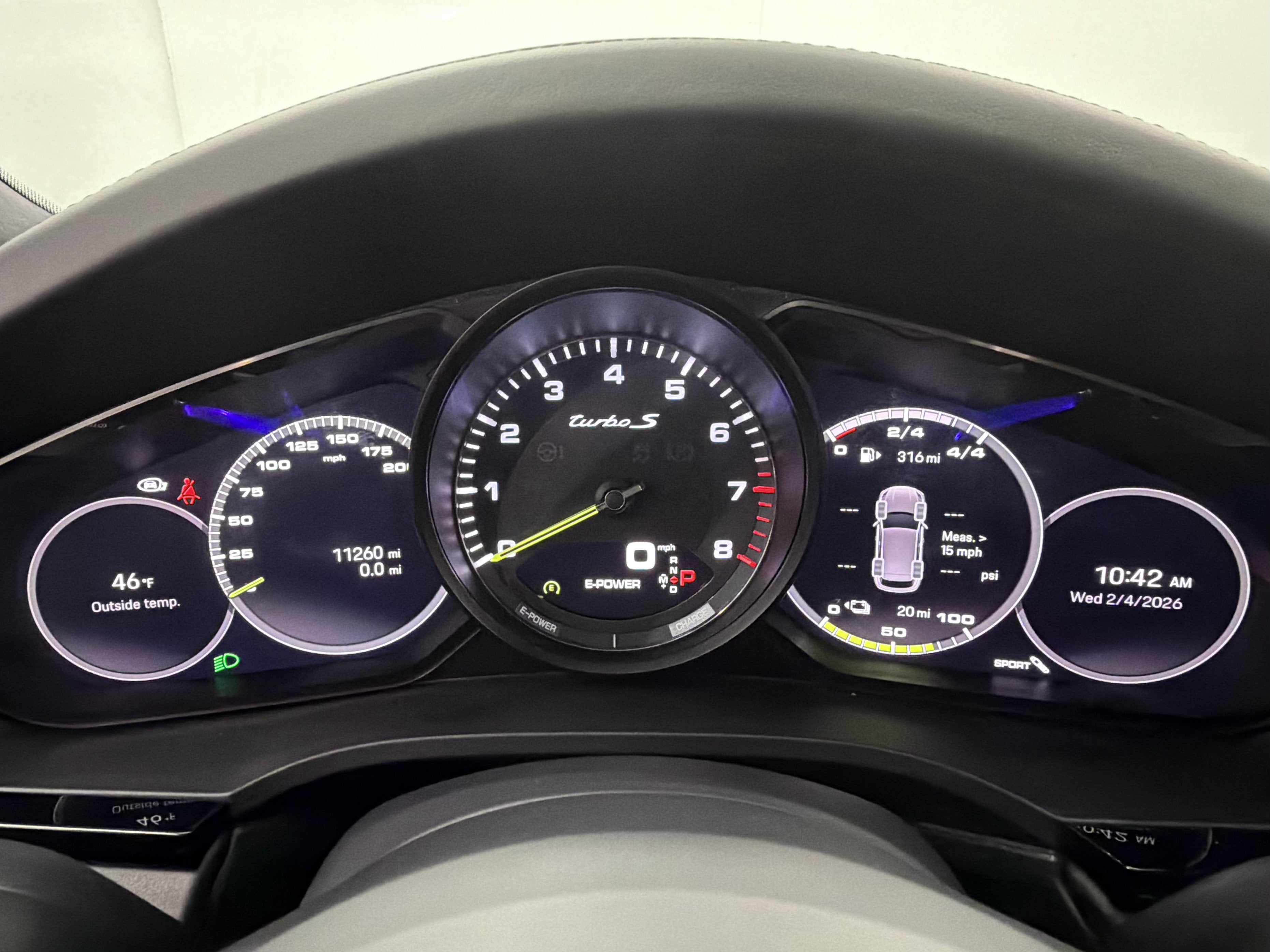 2023 Porsche Cayenne Turbo S E-Hybrid