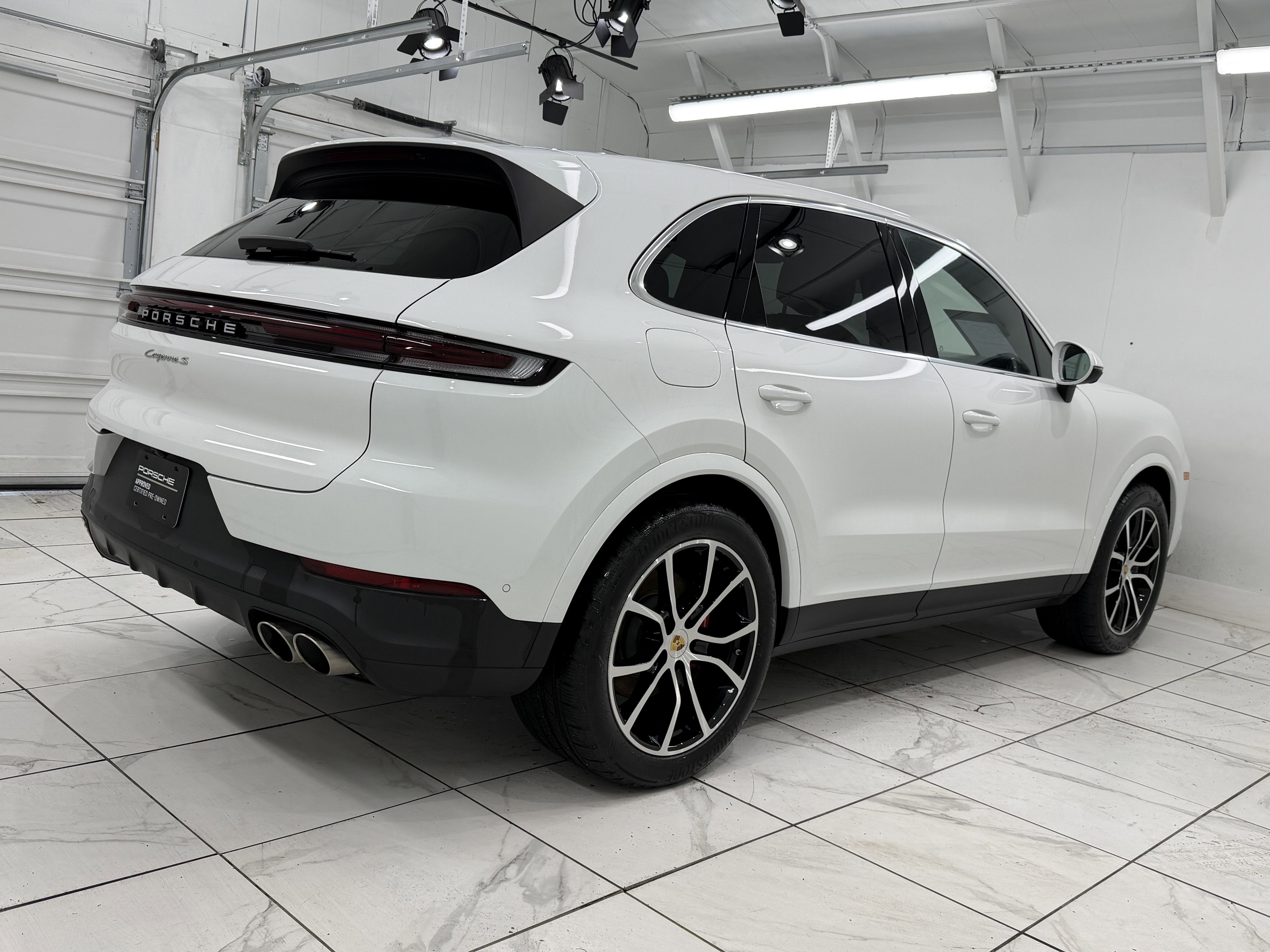 2024 Porsche Cayenne S