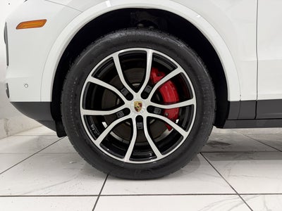 2024 Porsche Cayenne S