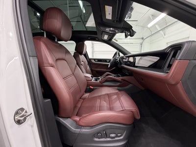 2024 Porsche Cayenne S