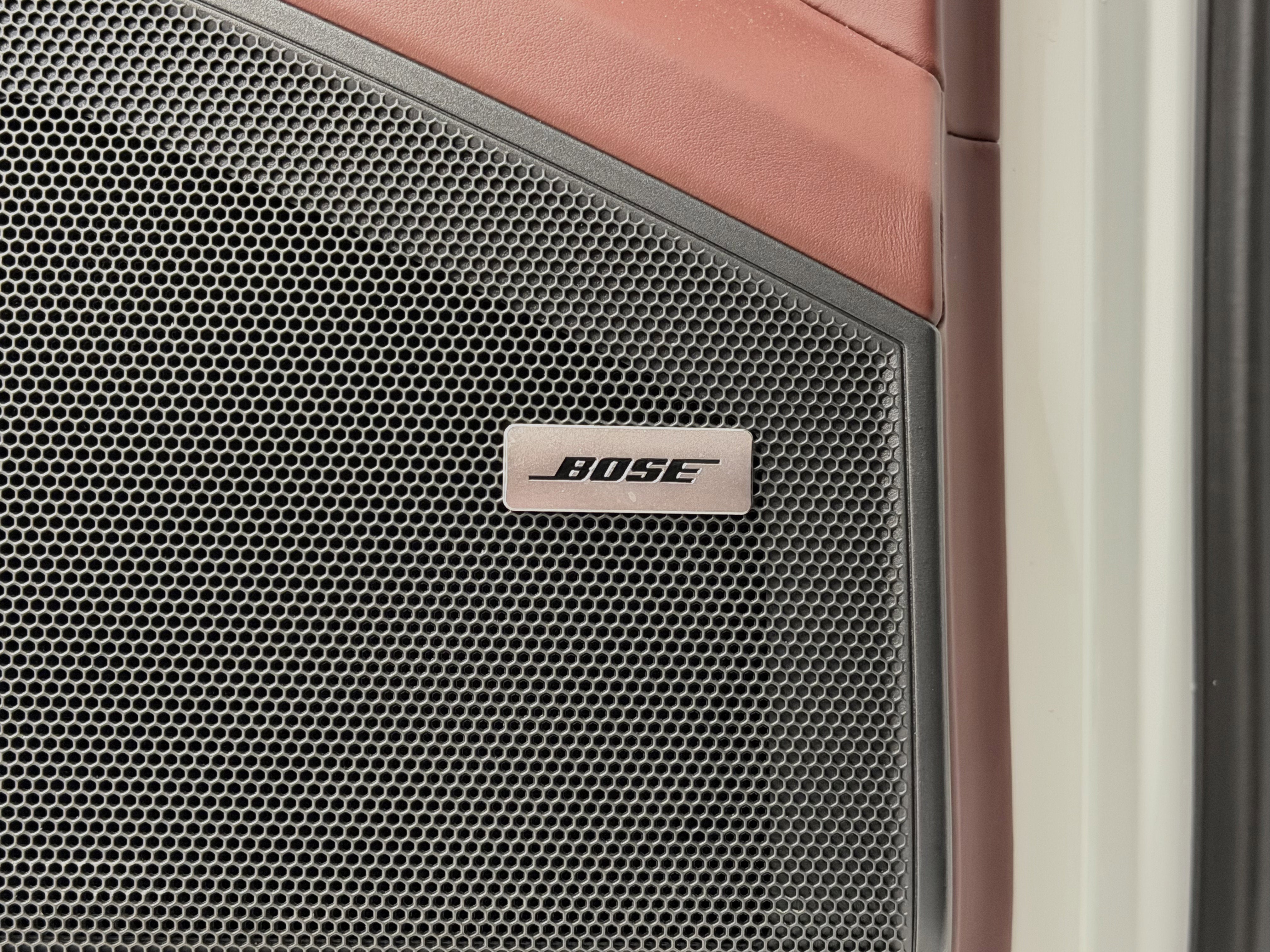 2024 Porsche Cayenne S