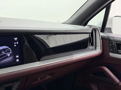 2024 Porsche Cayenne S