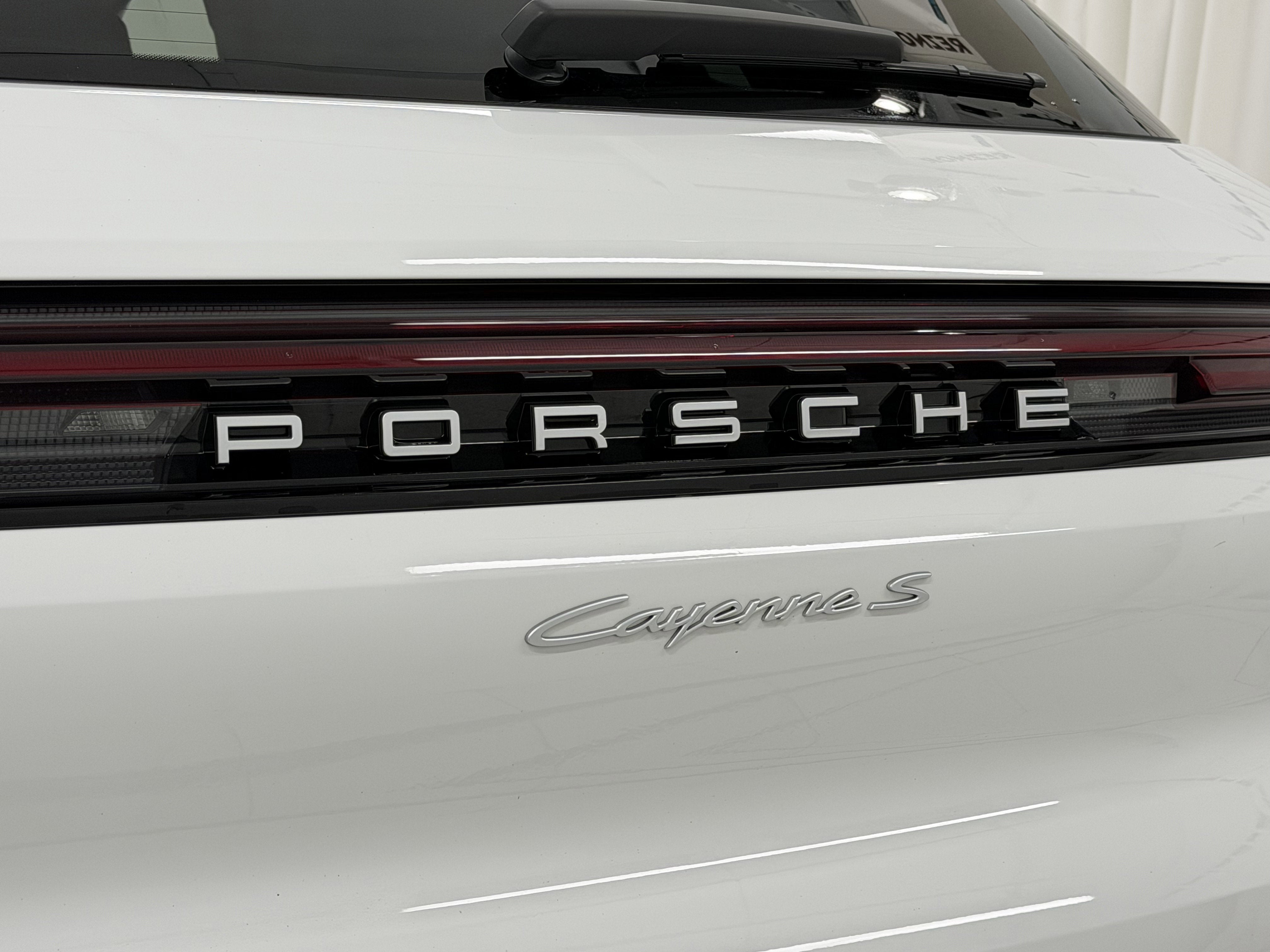2024 Porsche Cayenne S