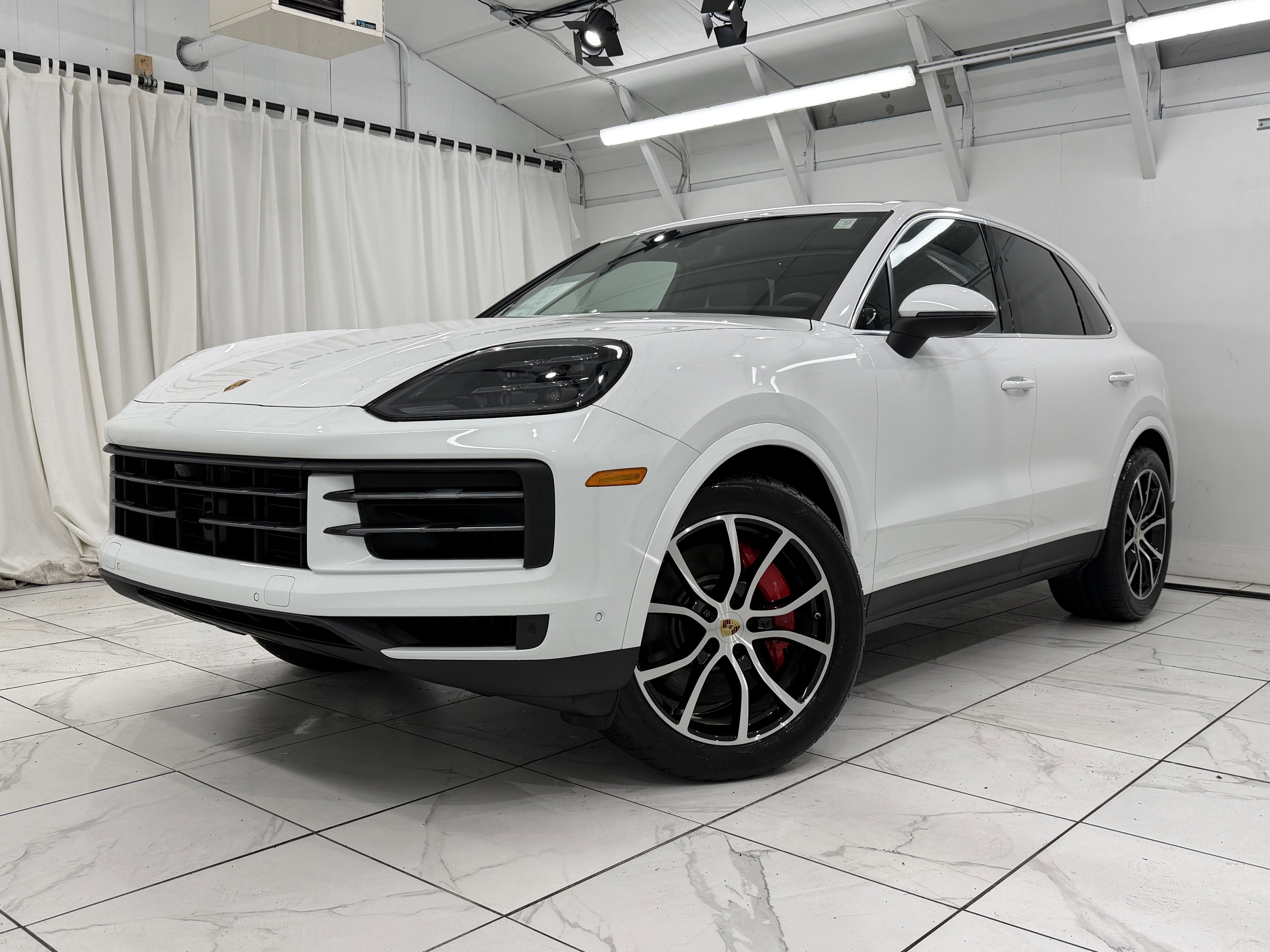 2024 Porsche Cayenne S