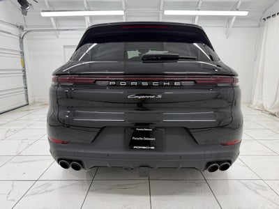 2025 Porsche Cayenne S