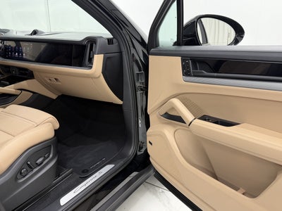 2026 Porsche Cayenne S E-Hybrid