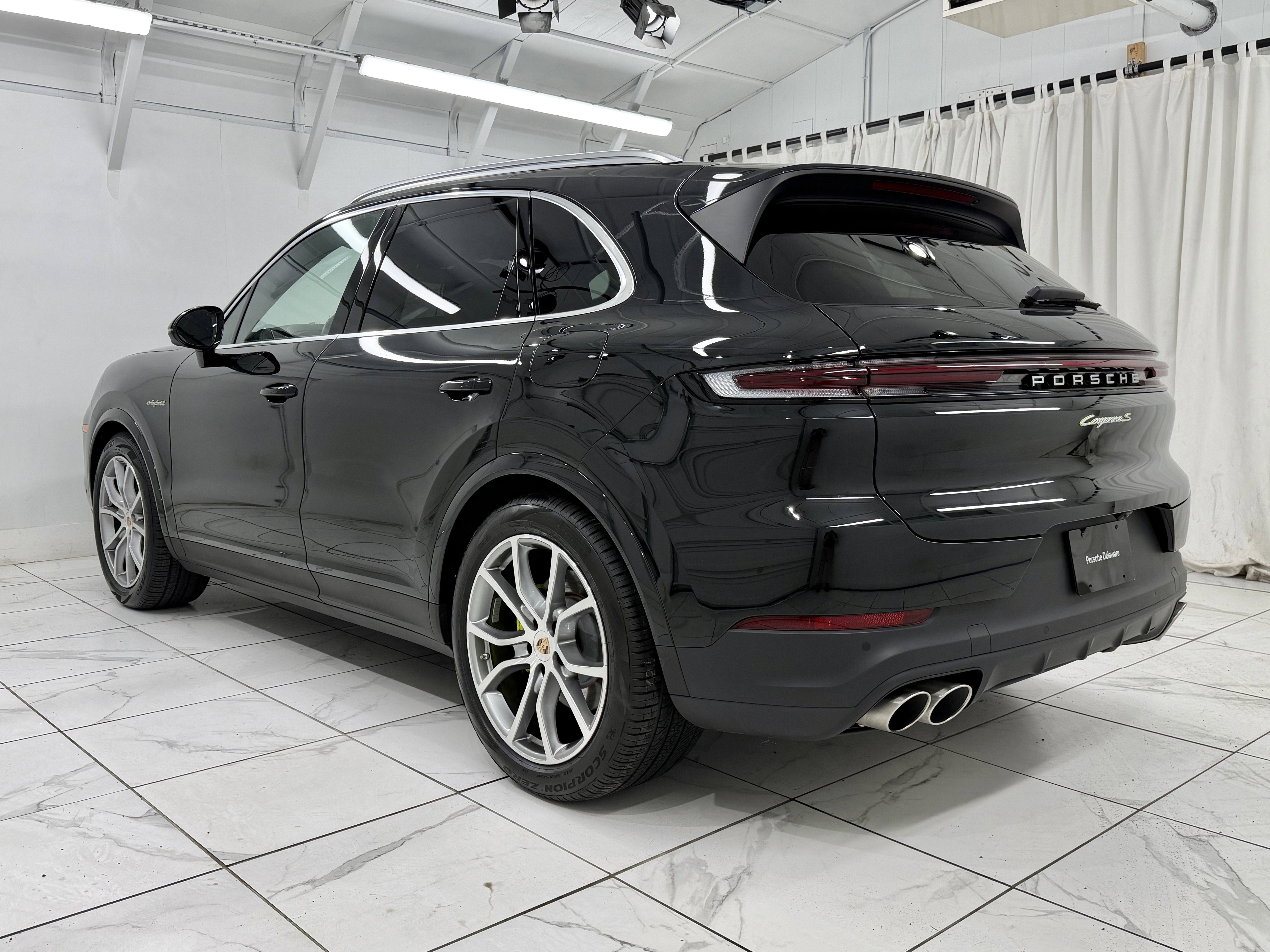 2026 Porsche Cayenne S E-Hybrid
