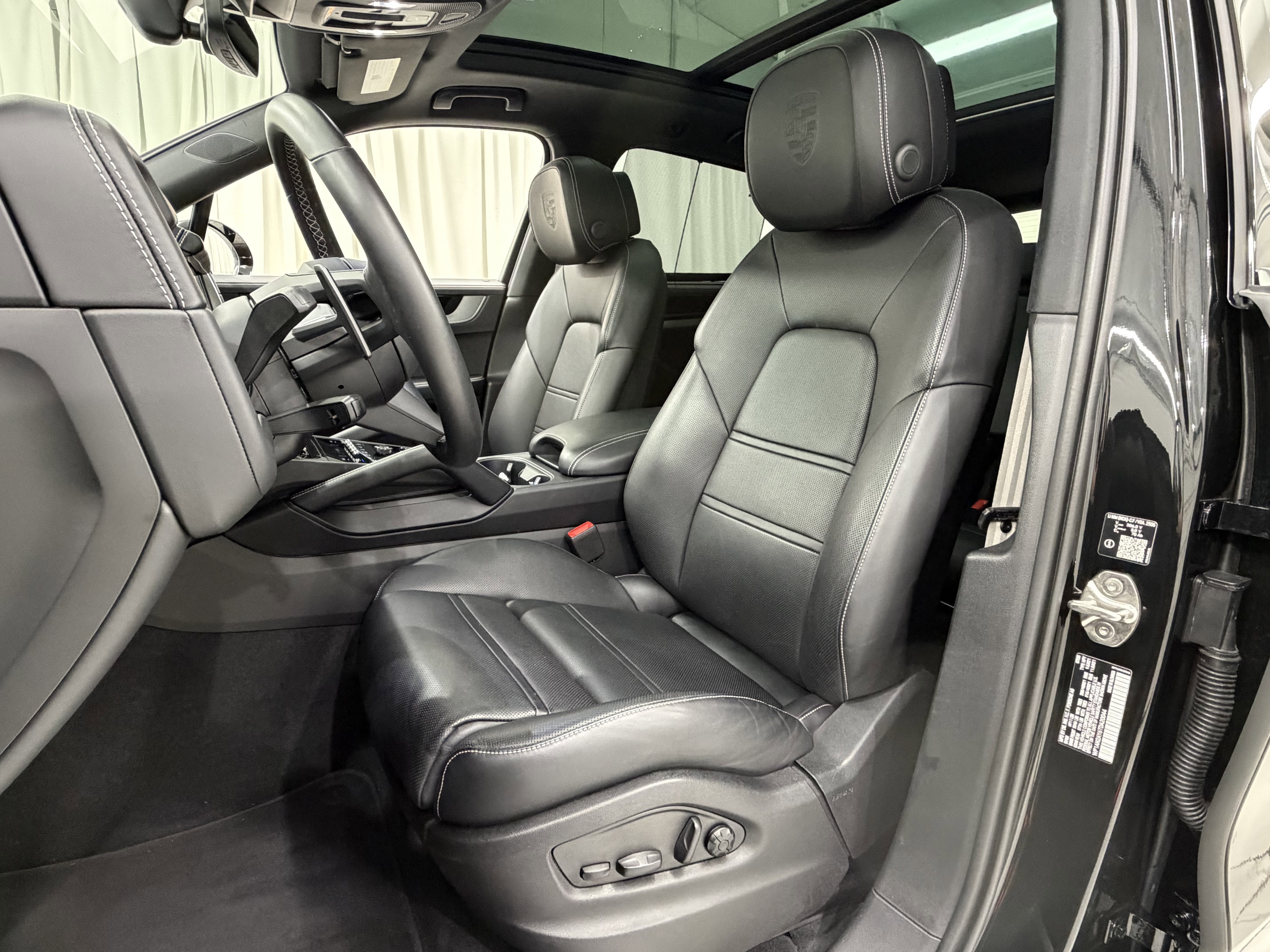 2026 Porsche Cayenne S E-Hybrid