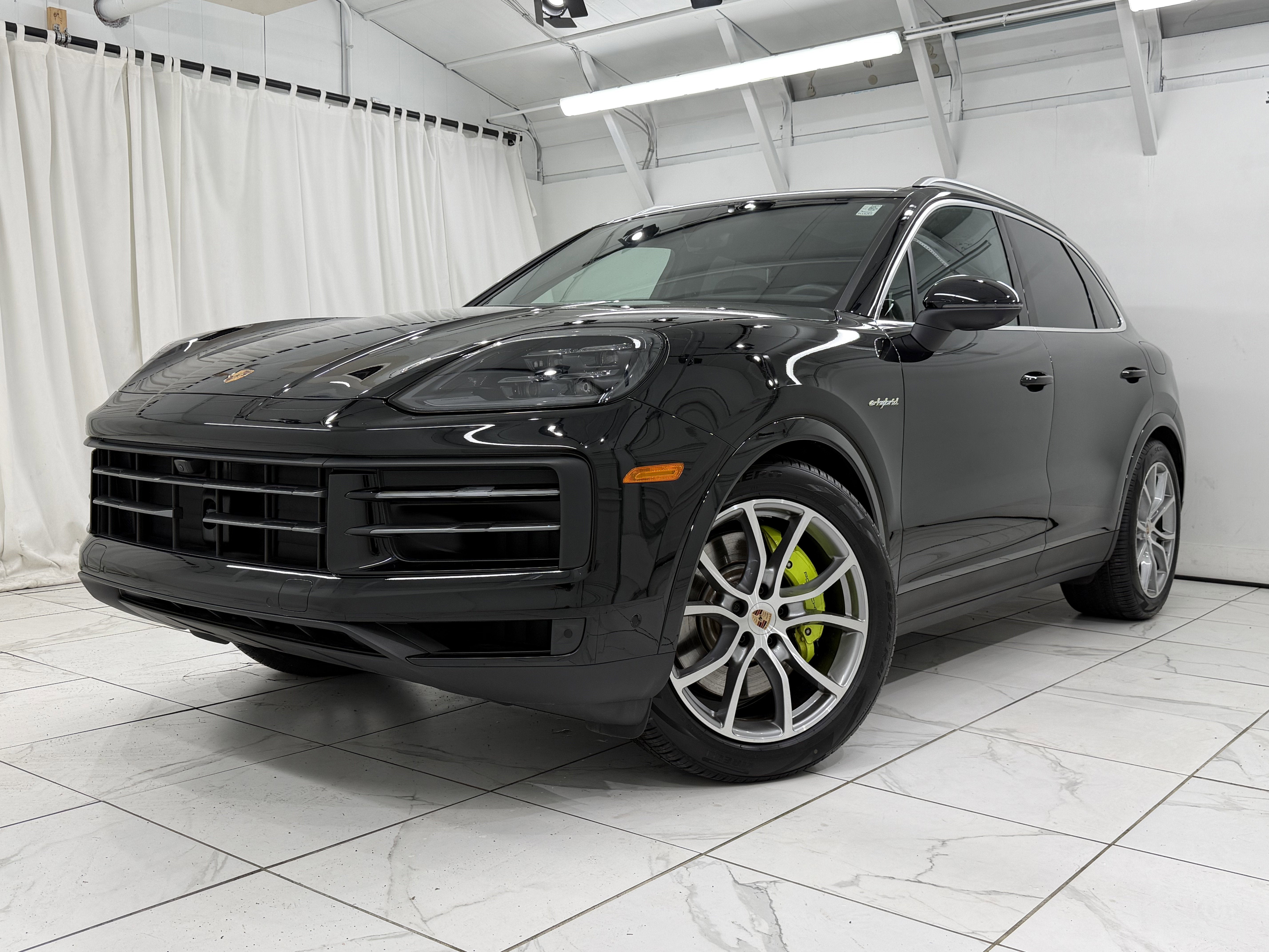 2026 Porsche Cayenne S E-Hybrid