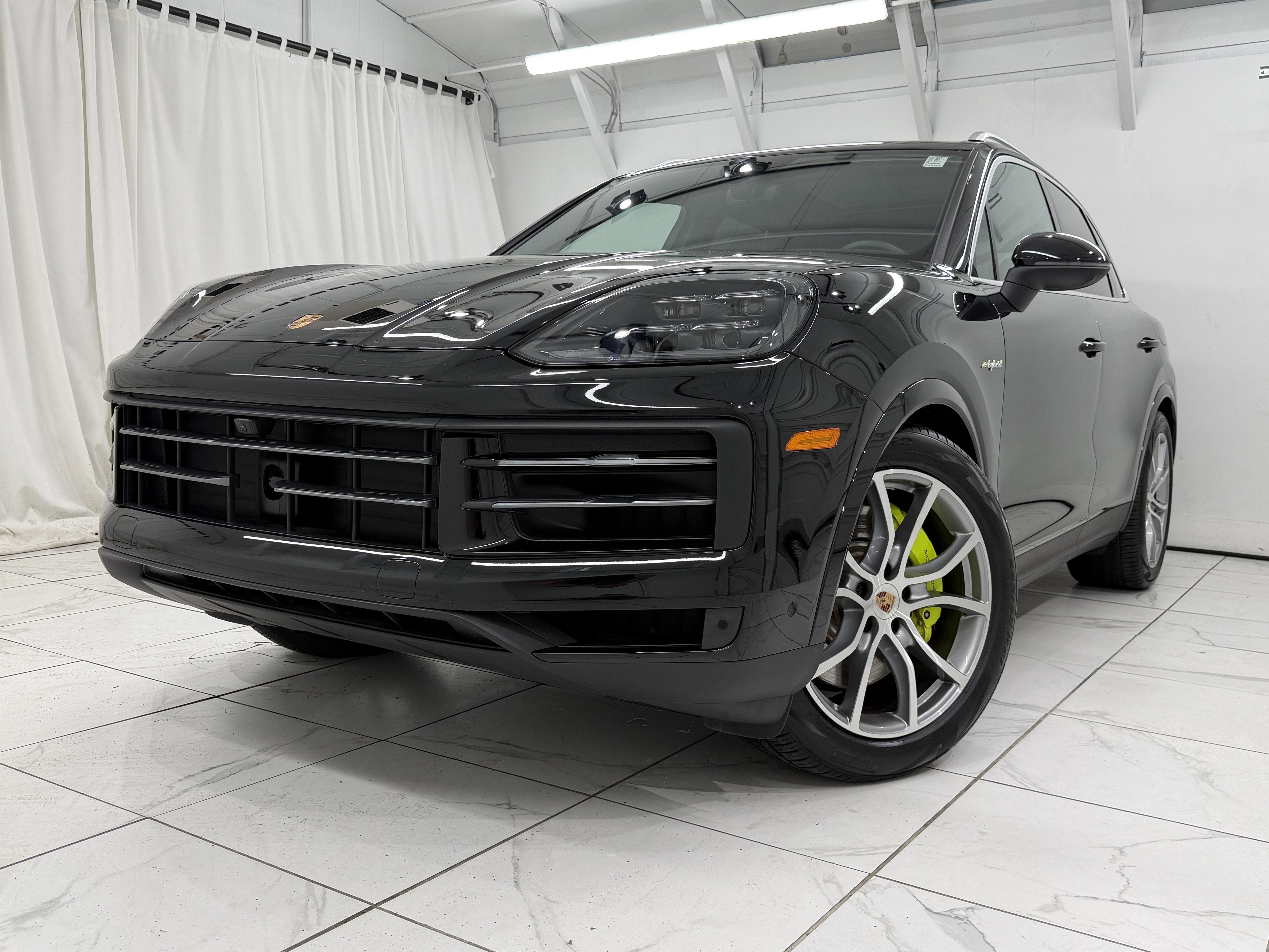 2026 Porsche Cayenne S E-Hybrid
