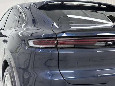 2024 Porsche Cayenne Coupe AWD