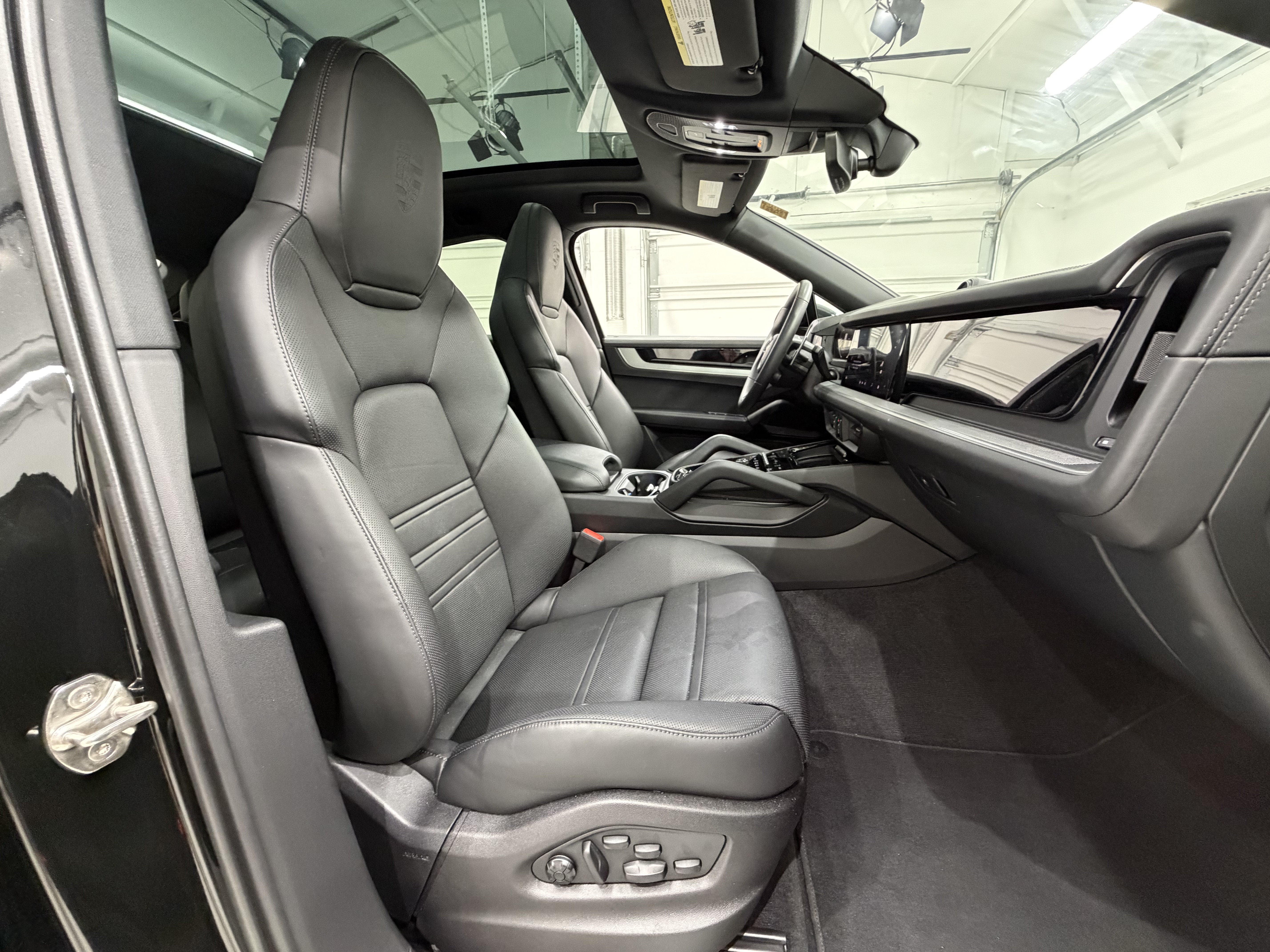2026 Porsche Cayenne Coupe AWD