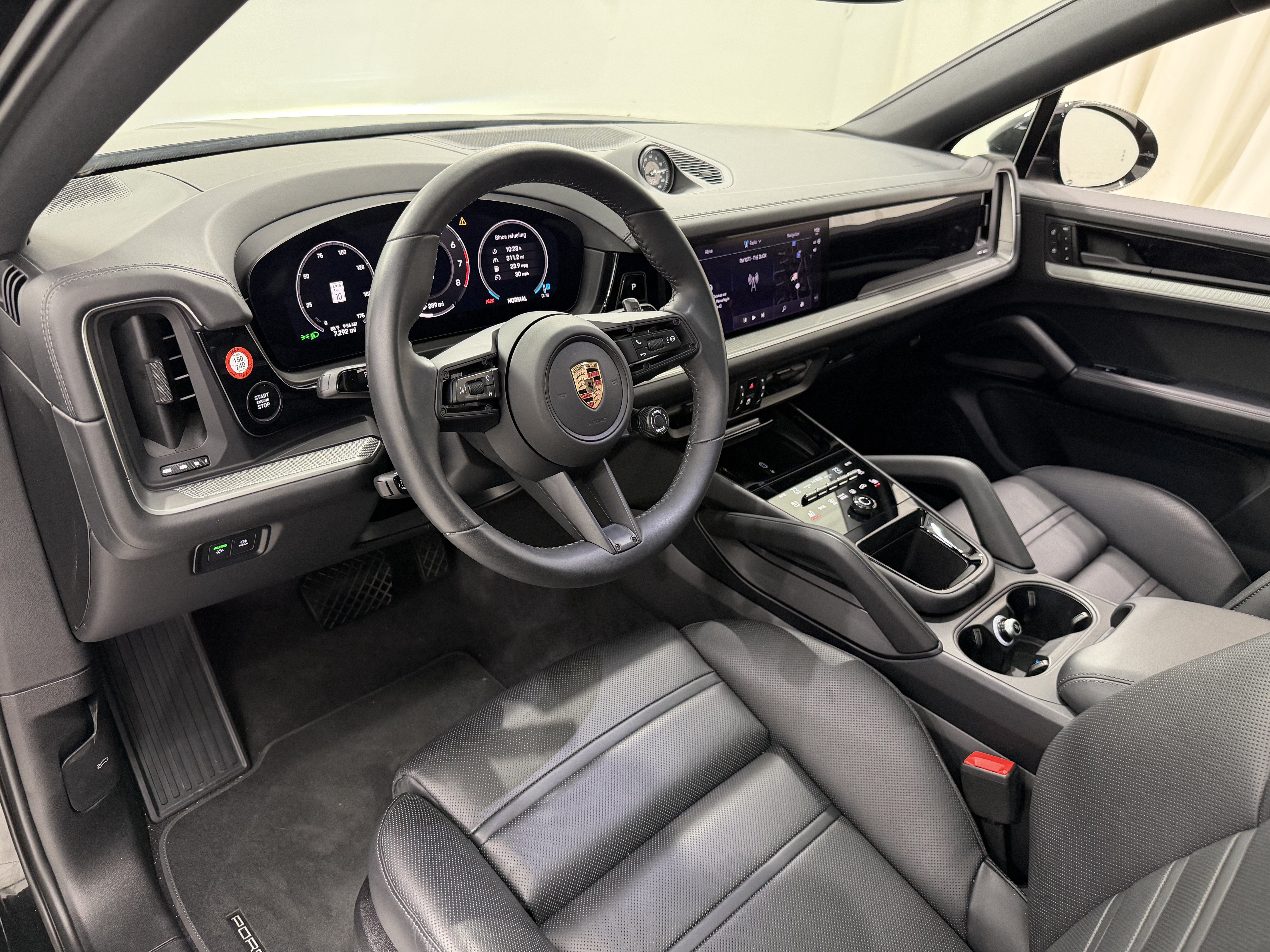 2026 Porsche Cayenne Coupe AWD