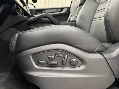 2026 Porsche Cayenne Coupe AWD