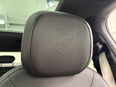 2022 Porsche Cayenne Platinum Edition