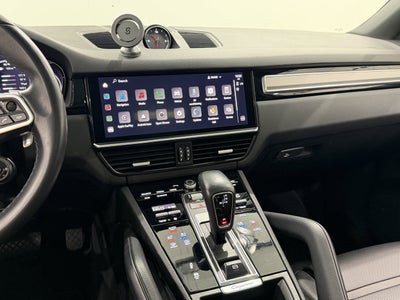 2022 Porsche Cayenne Platinum Edition